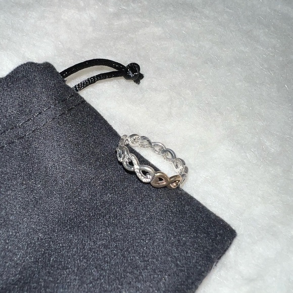 2-tone Pandora infinity Ring - Picture 4 of 5
